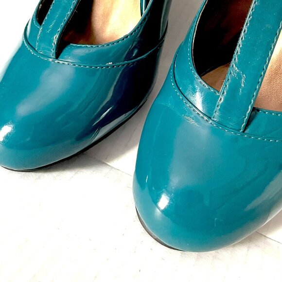 Gabriella Rocha Shelby2 Teal Patent Leather T-Strap Pumps - Picture 3 of 10